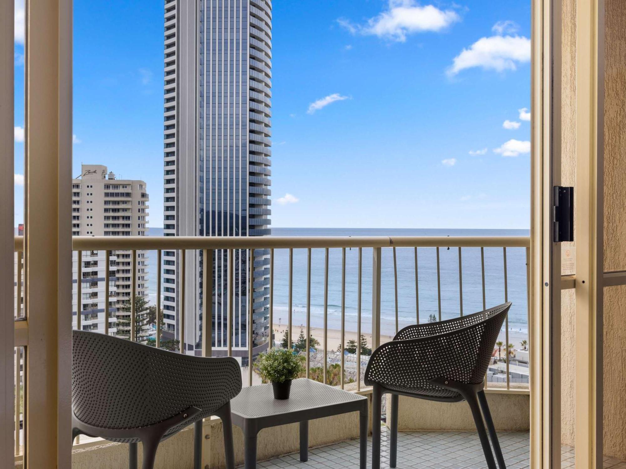 Novotel Surfers Paradise Gold Coast Exterior foto