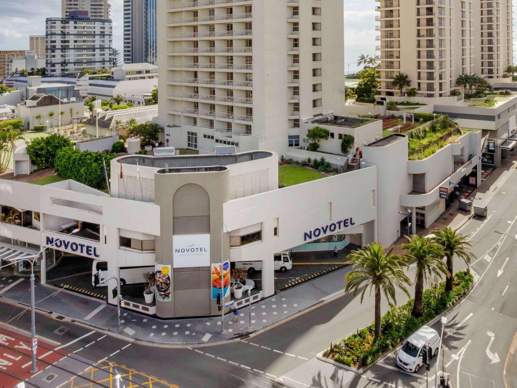 Novotel Surfers Paradise Gold Coast Exterior foto